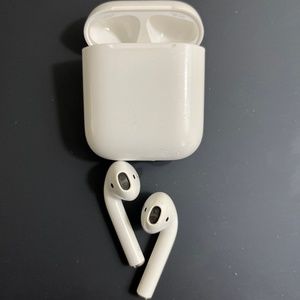 Apple AirPods (2nd Generation) Wireless Bluetooth Earbuds Headphones